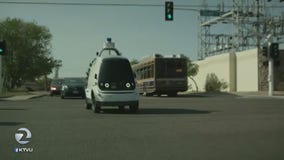 Nuro robot delivery service gets $1B in investment money y