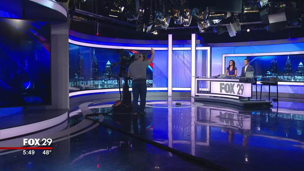 Woman who survived car crash gives back to hospital