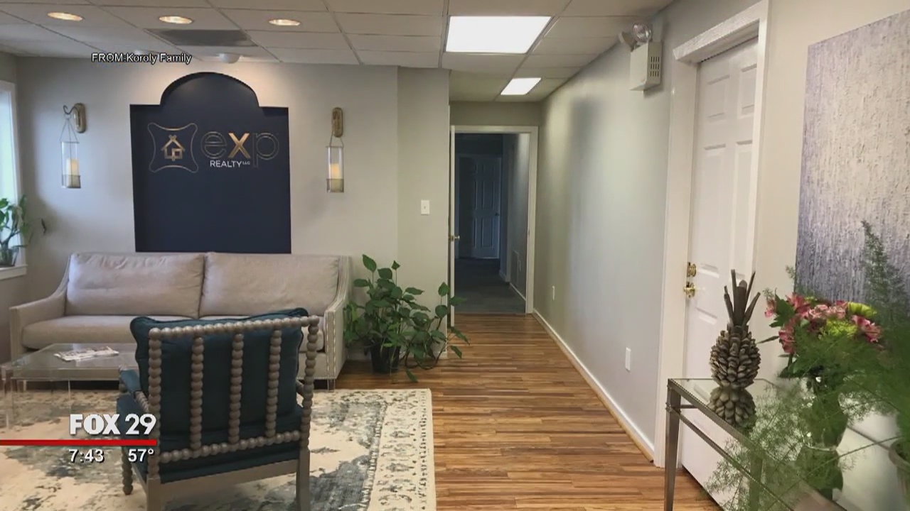 Bizzy Mamas: Stacie Koroly