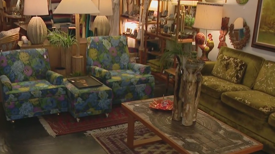 Cory visits Buckhorn Vintage in Mesa