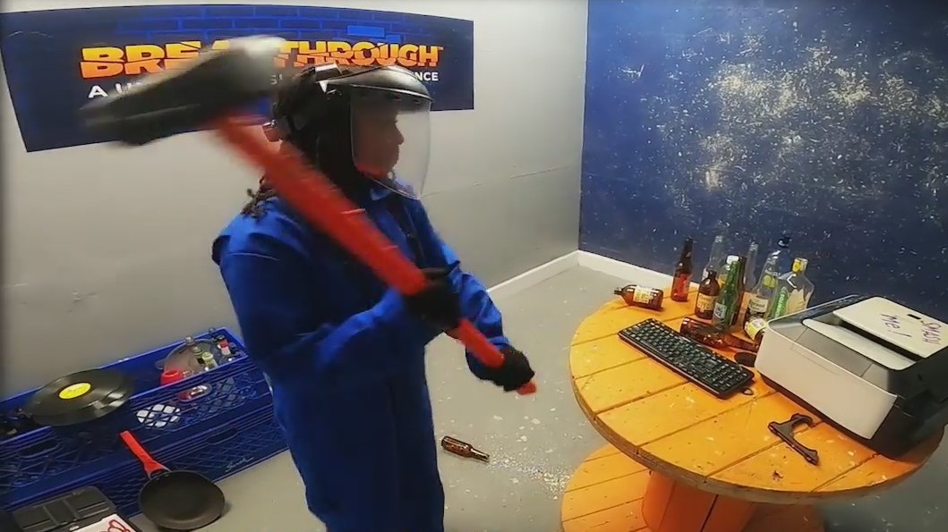 New smash room combines smashing with talk therapy