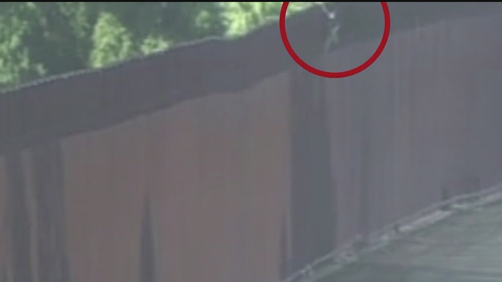 Border Patrol: Smuggler abandons girl at US-Mexico border