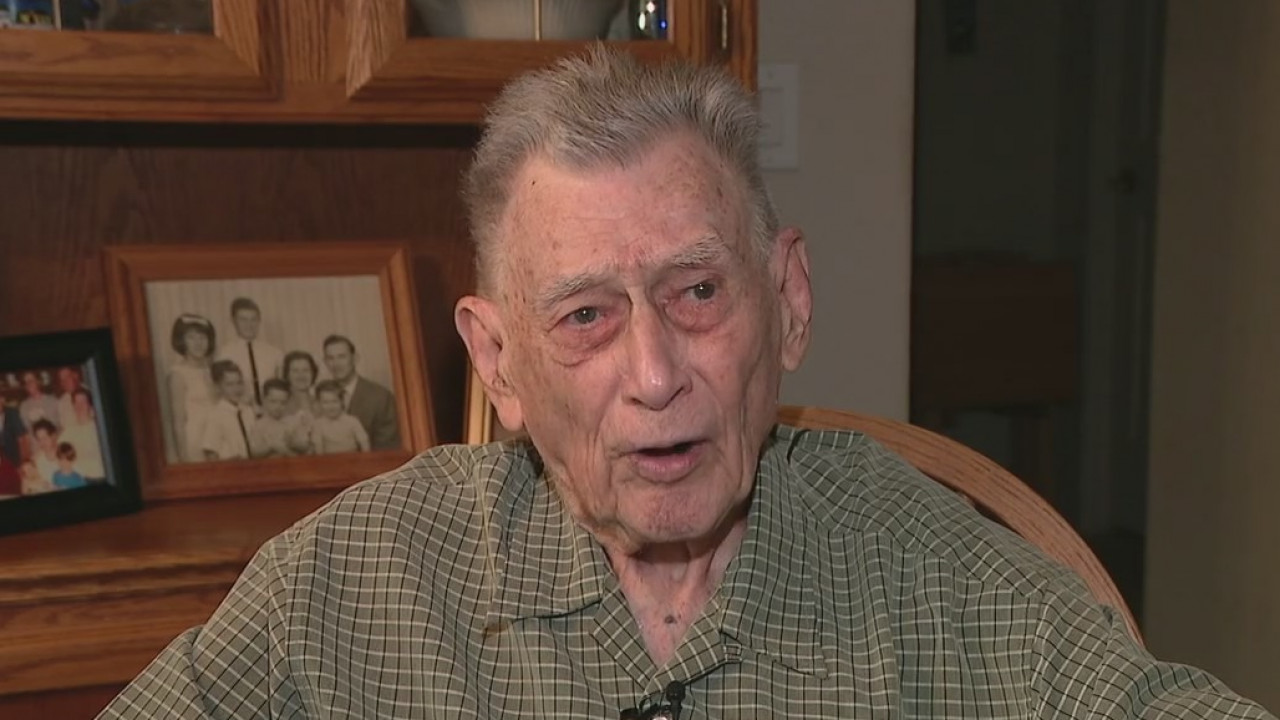 WWII Veteran in Goodyear celebrates a milestone birthday, life accomplishments