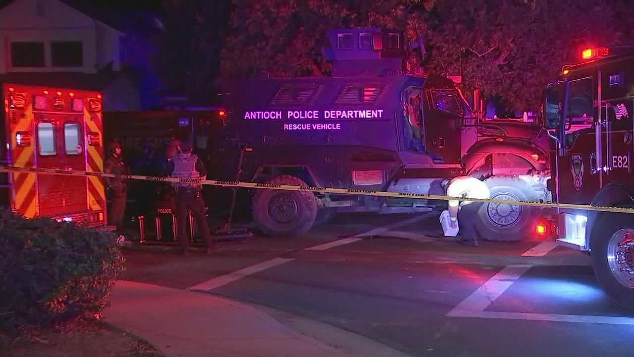 Antioch police officer shot, transported to hospital