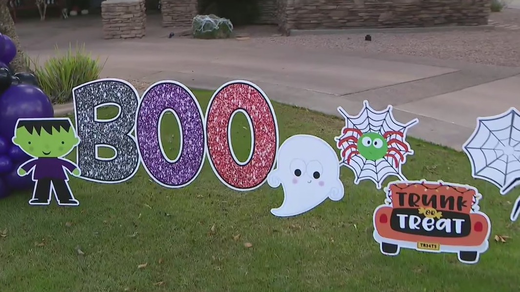 I Heart Yard Signs: Decorations for birthdays, other celebrations