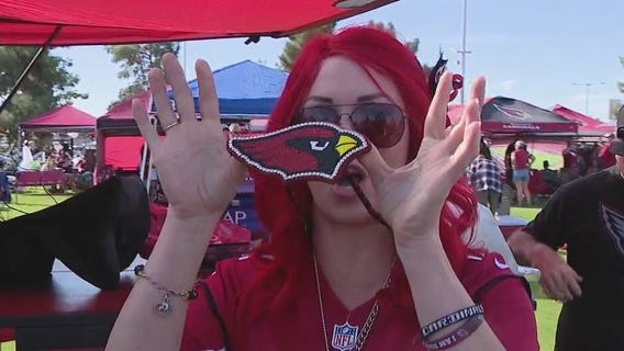 Cardinals fans step up their tailgating game at State Farm Stadium