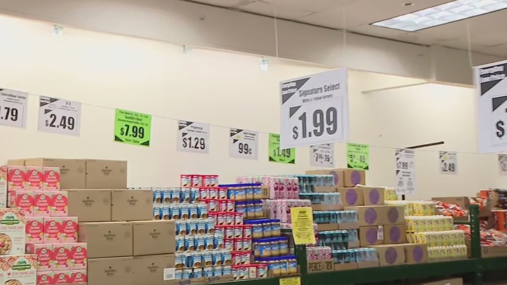 Thrifty Thursday: American Discount Foods in Mesa