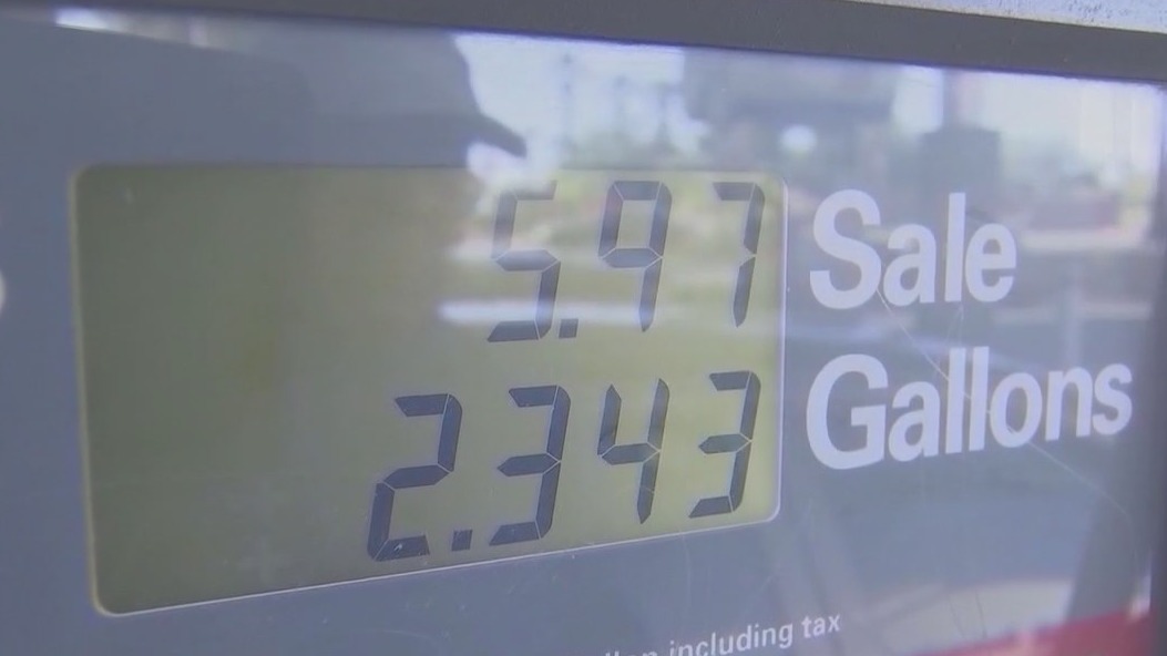 Arizona average for regular unleaded gasoline is $3.69 per gallon: AAA