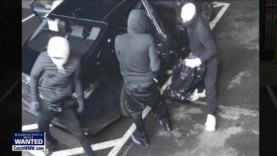 Armed and dangerous robbers hit two pot shops in Seattle