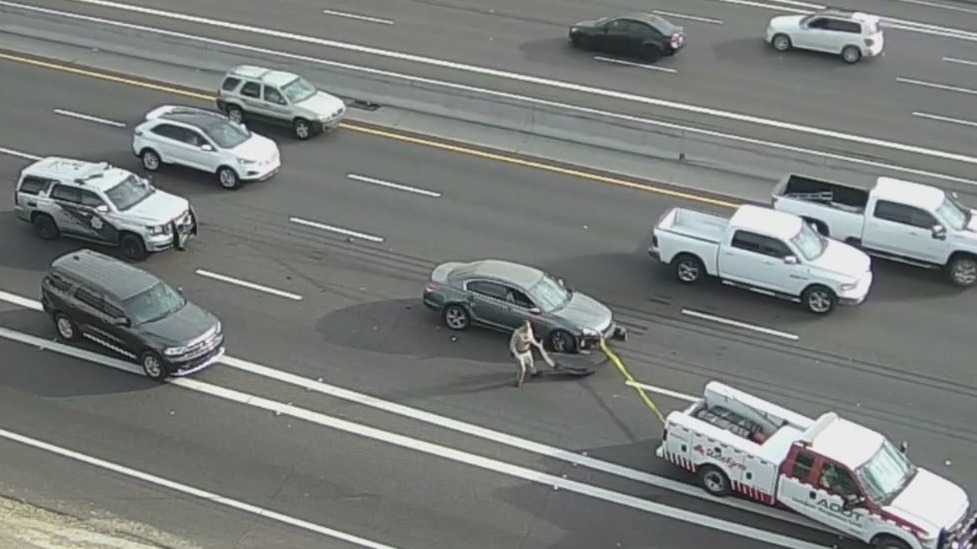 Stranded on the freeway: Tips to stay safe