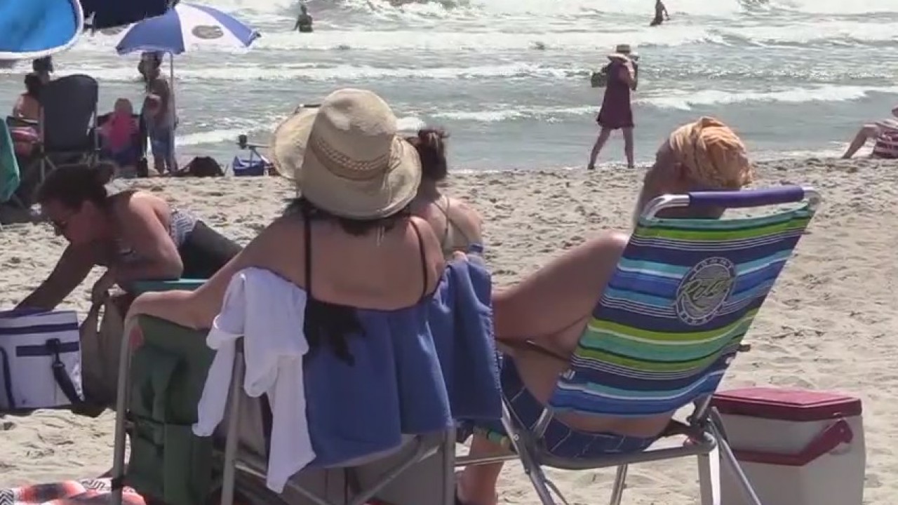 Smaller crowds on the beach in Brevard County