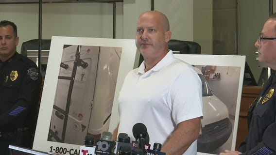 Gabby Petito's father pleads with her boyfriend's family to help in search for his daughter