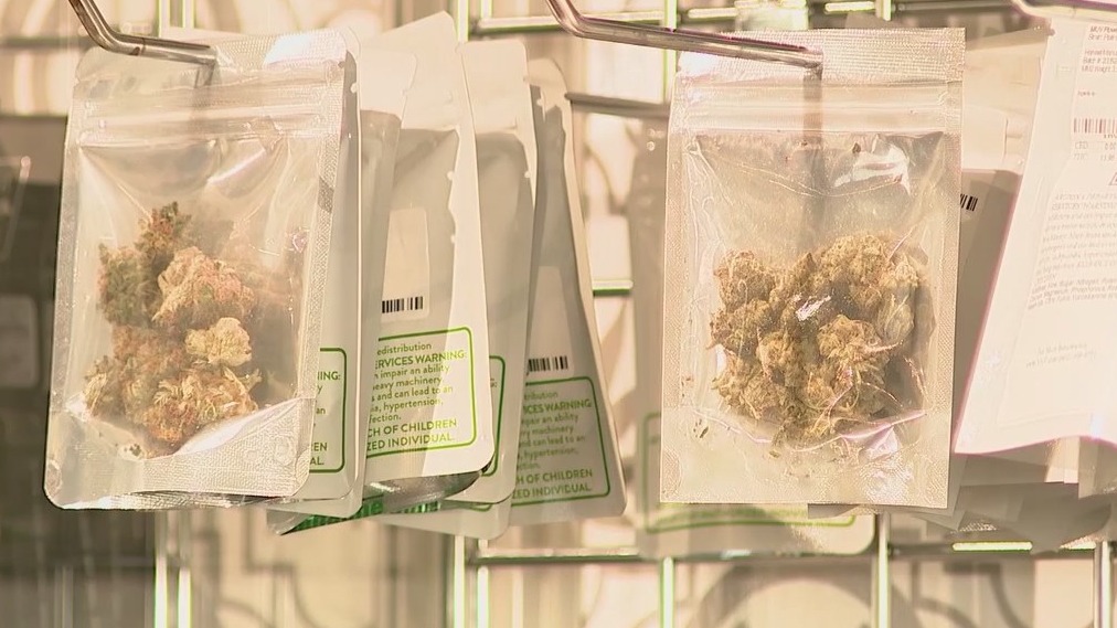 Arizona marijuana sales: Consumers bought more than $1B in products in 2021