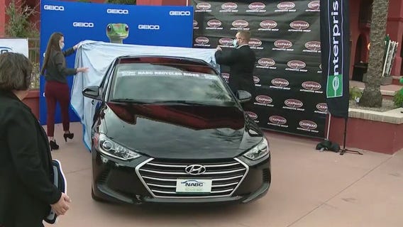 Phoenix Air Force veteran gifted new car