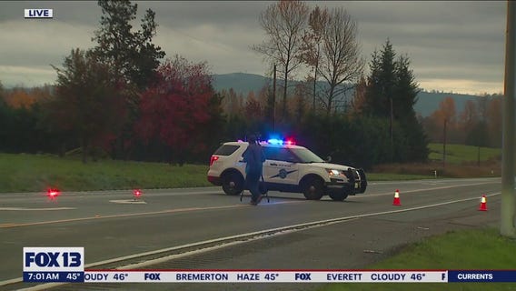 Crash involving livestock shuts down US 2 between Snohomish and Monroe