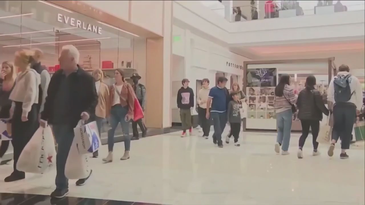 Report: Hidden tricks to manipulate shoppers