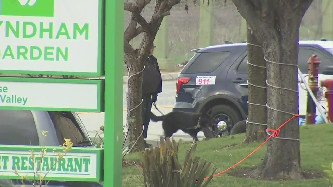 No progress in San Jose SWAT standoff