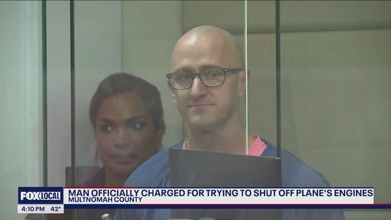 Judge says ex-Alaska Airlines pilot who tried to cut plane?s engines can be released before trial