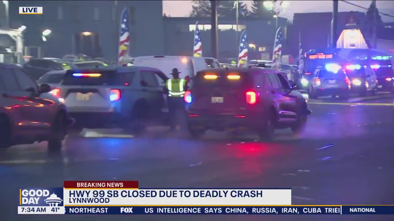 Deadly crash investigation in Lynnwood