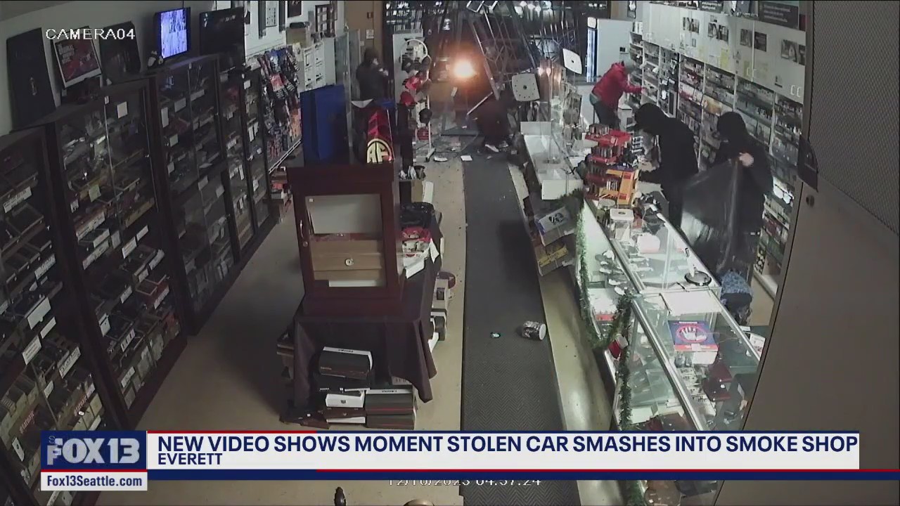 New video shows smash and grab at Everett smoke shop