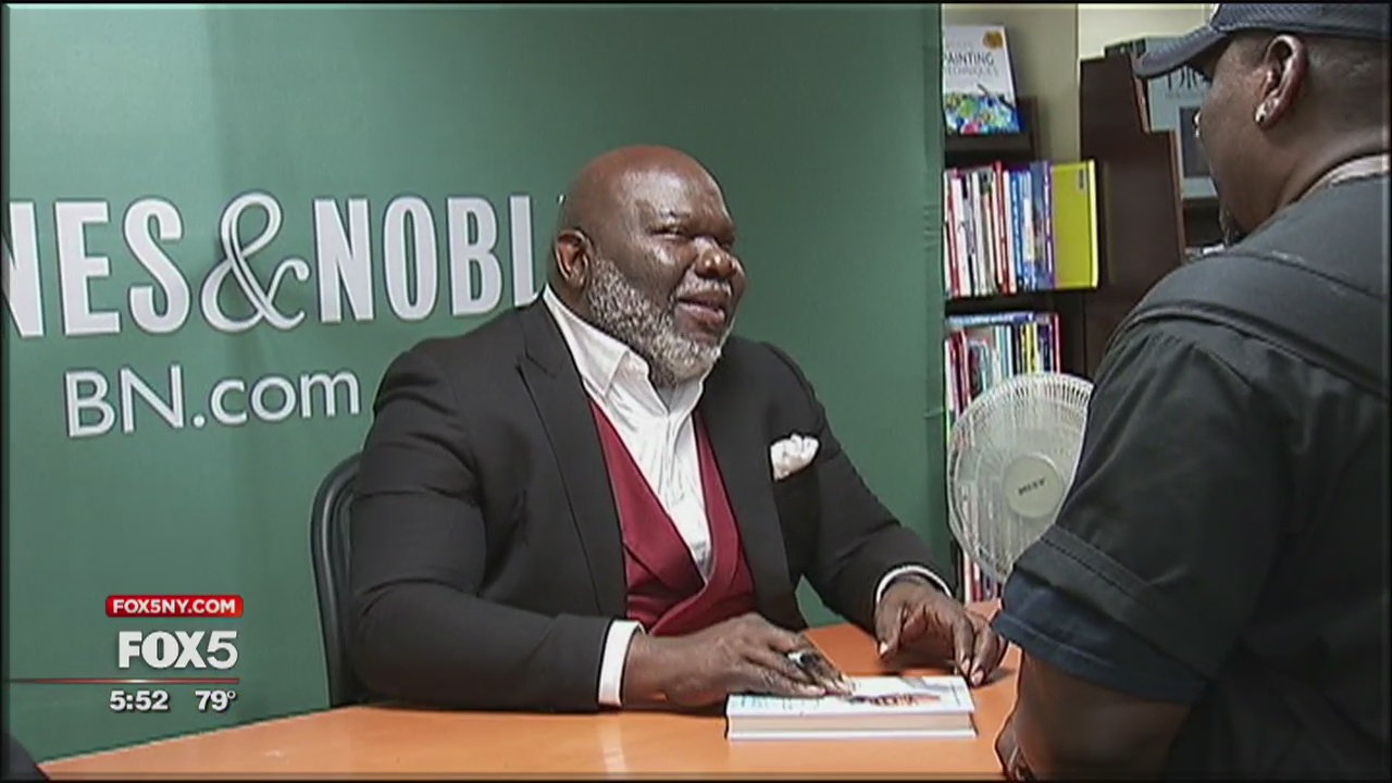 T.D. Jakes wants you to be an entrepreneur