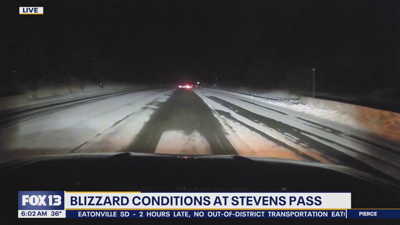 Blizzard conditions at Stevens Pass