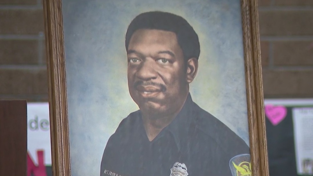 Phoenix elementary school holds assembly in memory of namesake police detective