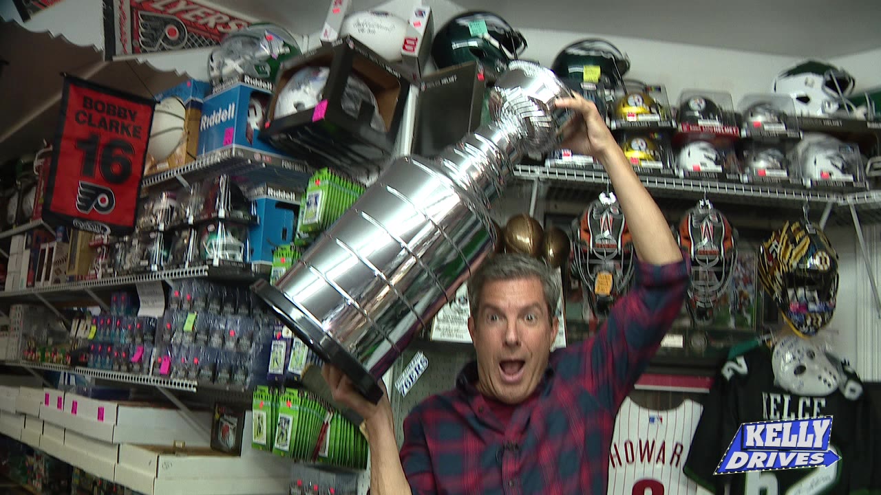 Great Sports Memorabilia at Carl?s Cards and Collectibles