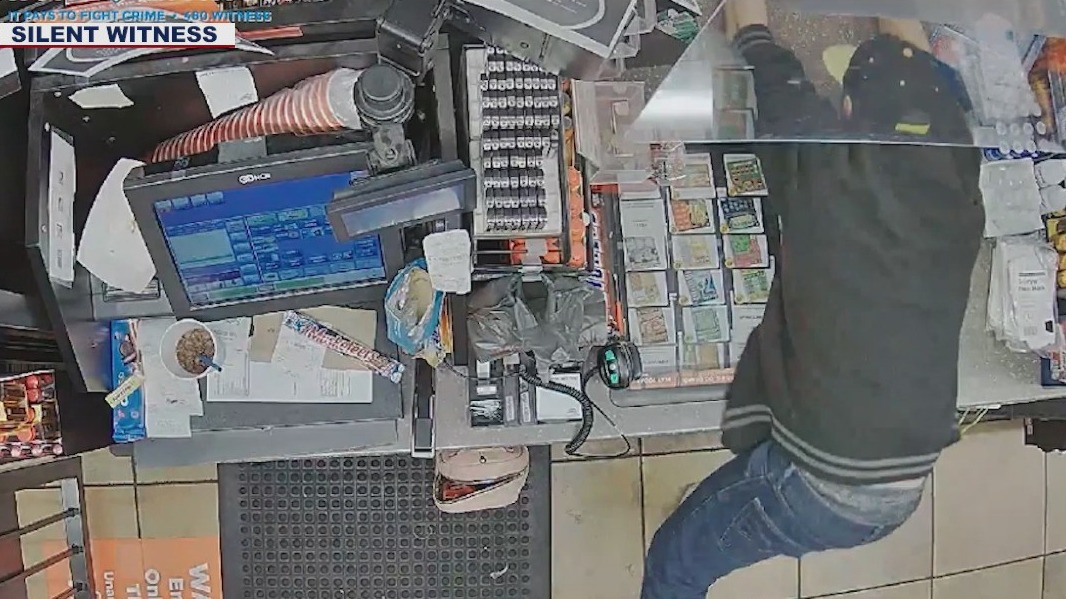 Silent Witness: Phoenix police seek Circle K burglary suspect | FOX 10 ...