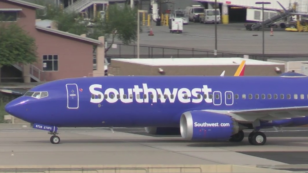 Southwest passenger arrested at Sky Harbor after alleged indecent exposure on flight