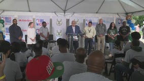NBA, Milwaukee dedicates new learn and play center