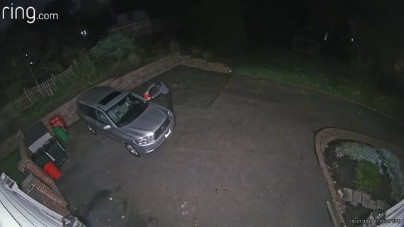 Suspect wanted for lighting car on fire outside New Jersey home previously hit by arson: police