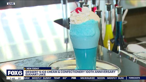 History/tour of the parlor