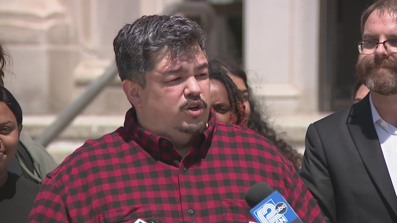 Youth group seeks an overhaul of the lunches served at Milwaukee Public Schools