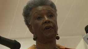 Milwaukee learning center honors city's 1st African American principal (part 2)