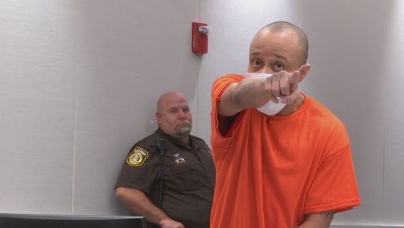 Darrell Brooks trial: Defendant tells the court he recognizes one of the jurors