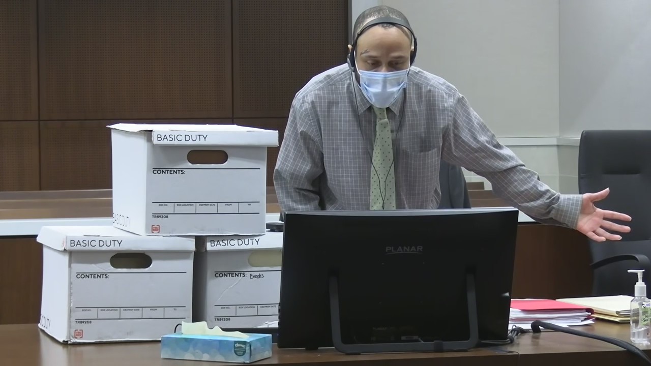 Darrell Brooks trial: Brooks argues with judge from adjacent courtroom