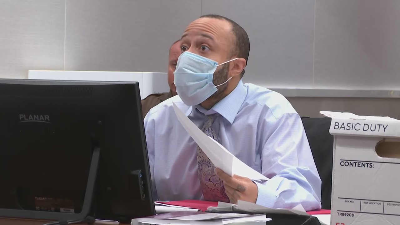 Darrell Brooks trial: Defendant argues with Judge Dorow prior to jury being allowed in courtroom