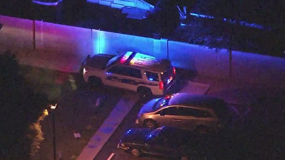 Police searching for suspect responsible for shooting in Phoenix near I ...