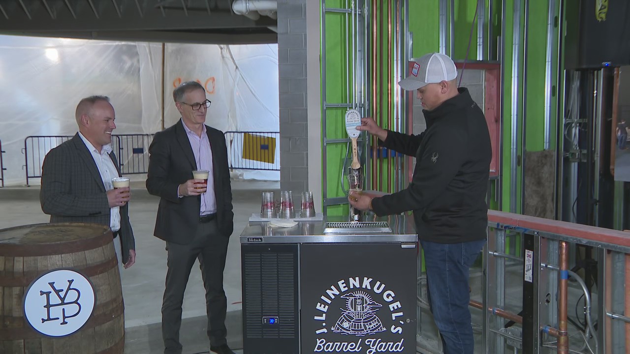 Brewers, Leinenkugels team up; 'Restaurant To Be Named Later' has a name