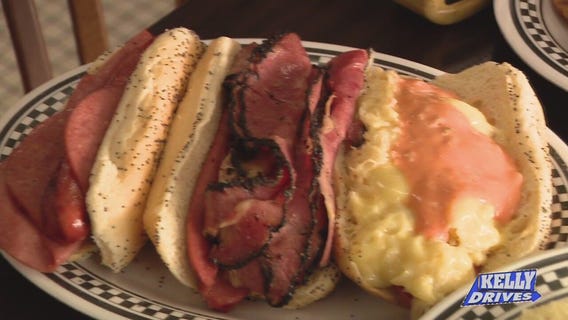 Tasty Sandwiches and Matzo Balls at The Kibitz Room