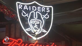 Oakland Raiders lose final home game before move to Las Vegas