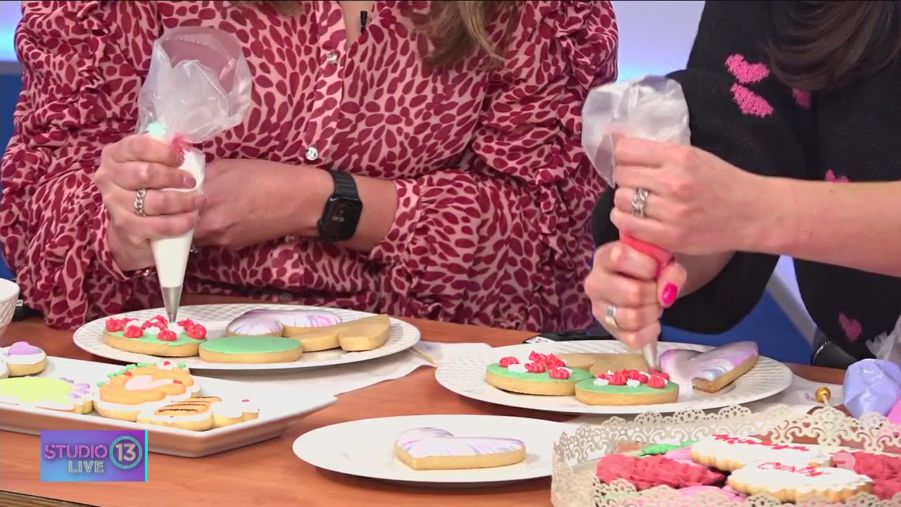 Katie the Cookie Bee gives tips and tricks to decorating cookies on Valentine's Day