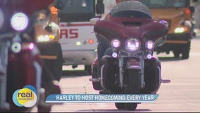 Harley homecoming, Country Thunder in The Bubbler on July 17, 2023