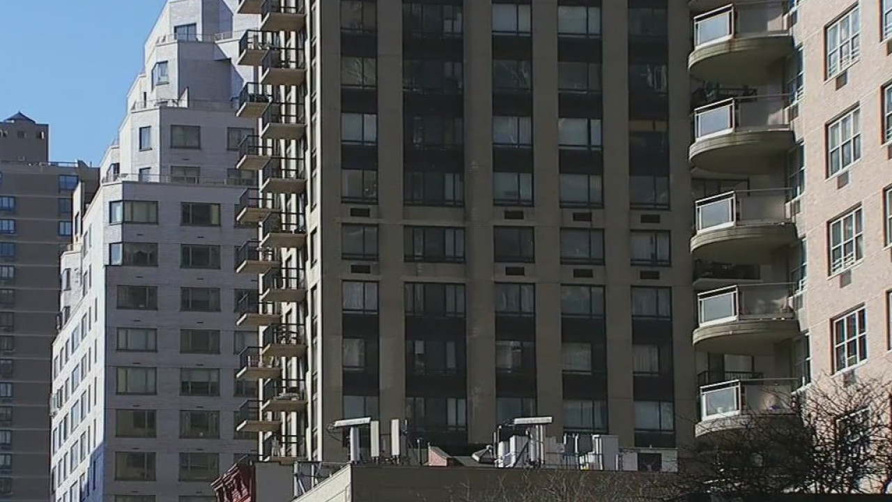 NYC apartment vacancy hits record high