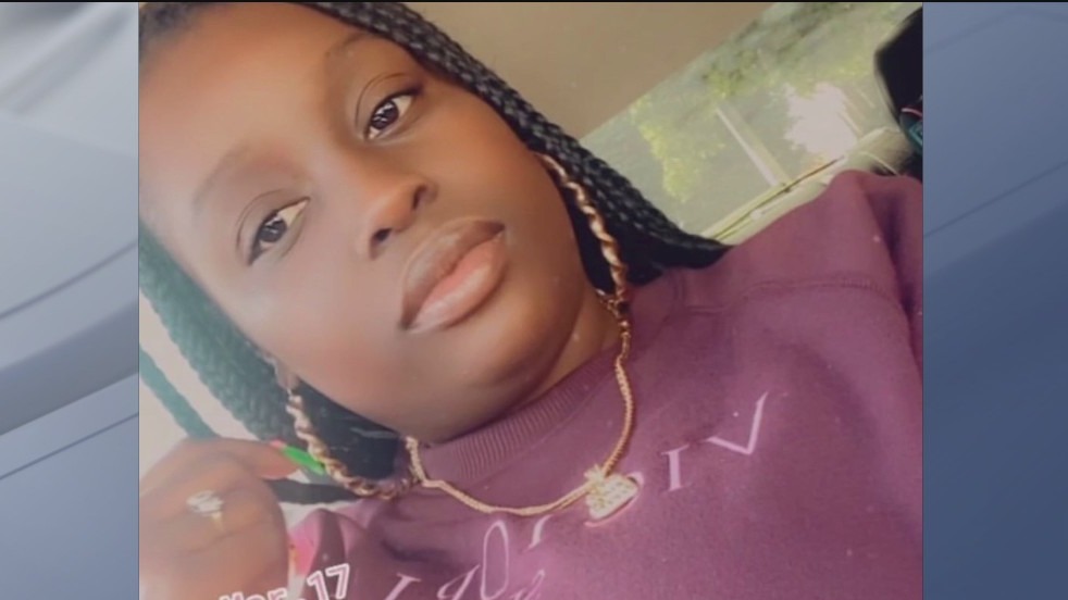 Mom of 3 fatally shot in South LA