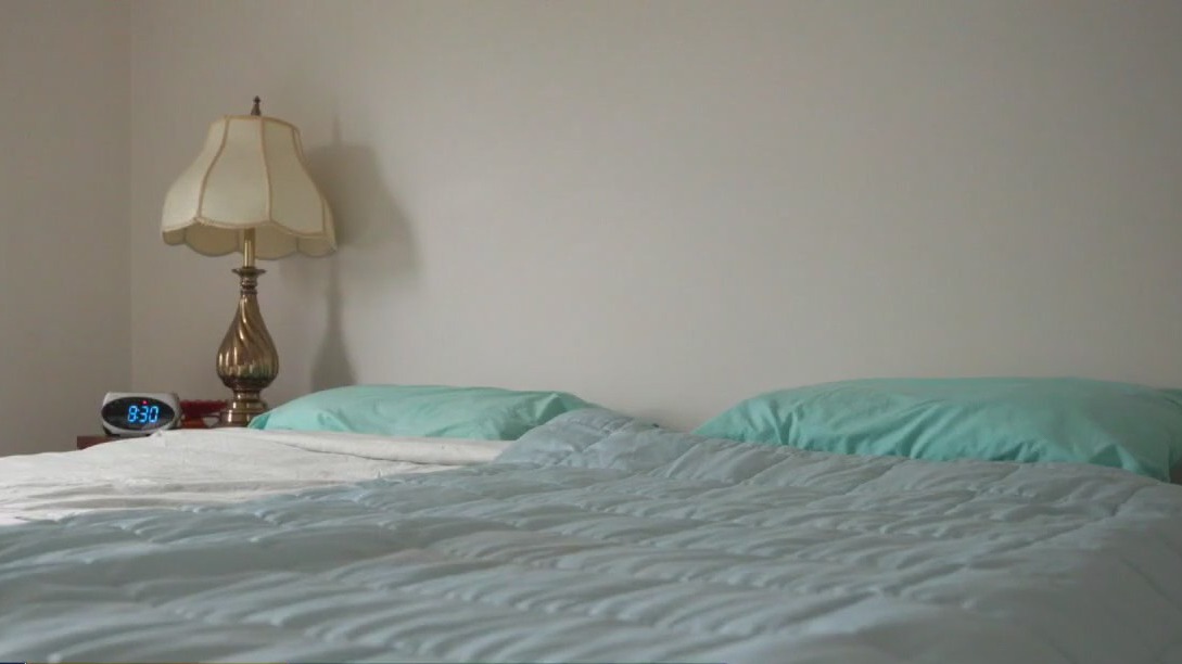 What is the Scandinavian sleep method?