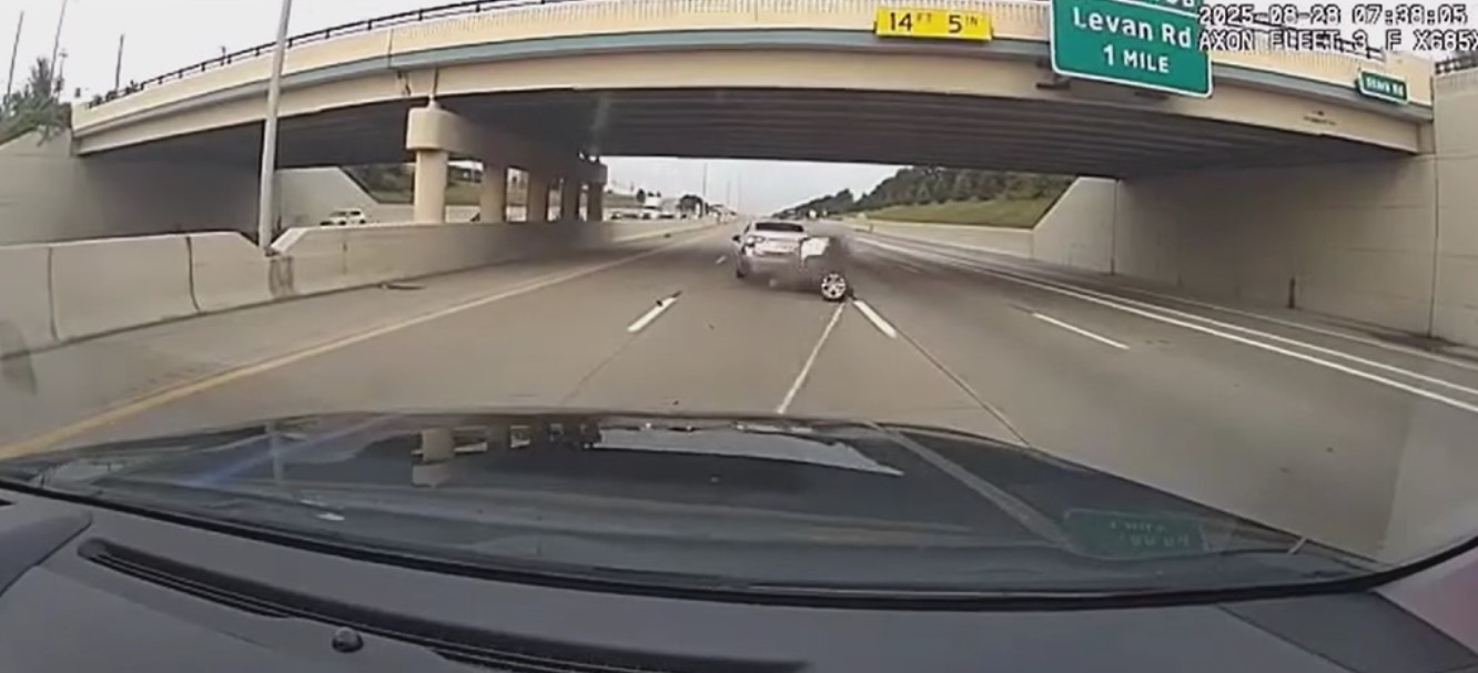 Police wrangle stolen car with grappler