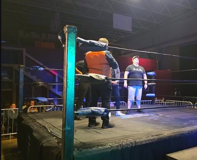 Fox 2 staffers join Superior Championship Wrestling for October show