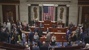 Congress goes on recess without funding bill